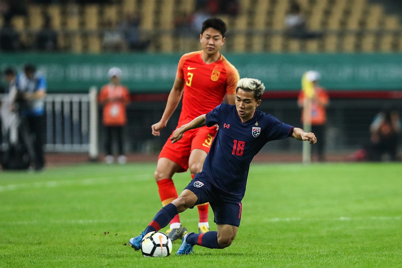 颂克拉辛忆5-1:中国球迷曾为泰国队欢呼 输球后主教练下课 颂克拉辛忆5-1:中国球迷曾为泰国队欢呼 输球后主教练下课