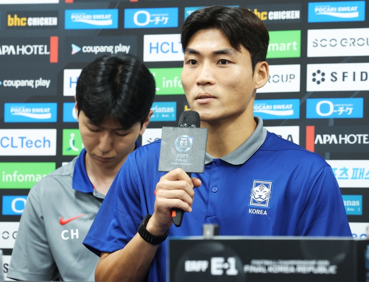 12分钟5次空中对抗，朴镇燮世界杯首秀助韩国2-1捷克